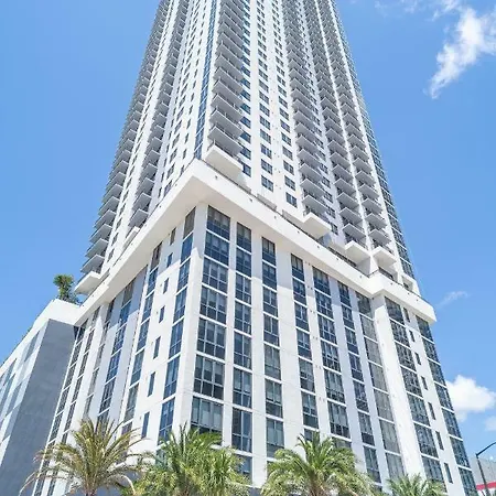 Bluebird Suites Downtown/Brickell